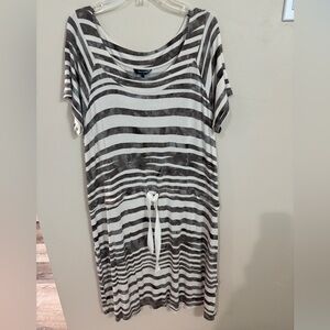 Daisy Fuentes Striped Gray and White Dress